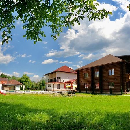 Casa Cartianu Hotel Targu Jiu Exterior photo